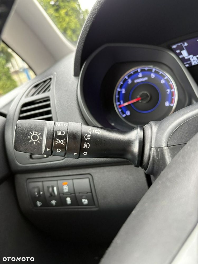 Hyundai ix20 - 26
