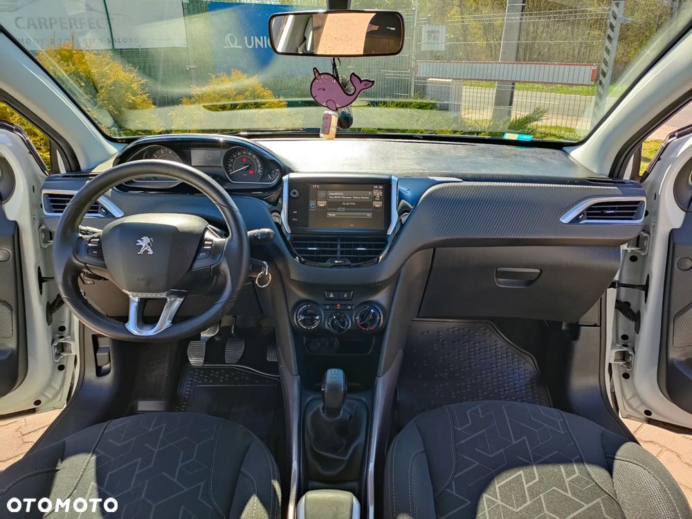 Peugeot 2008 PureTech 82 Active - 16