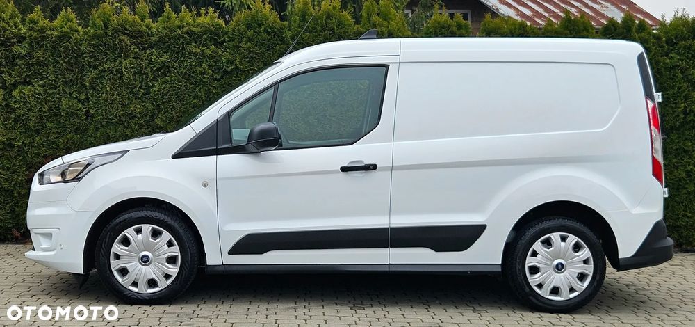 Ford Transit Connect - 23