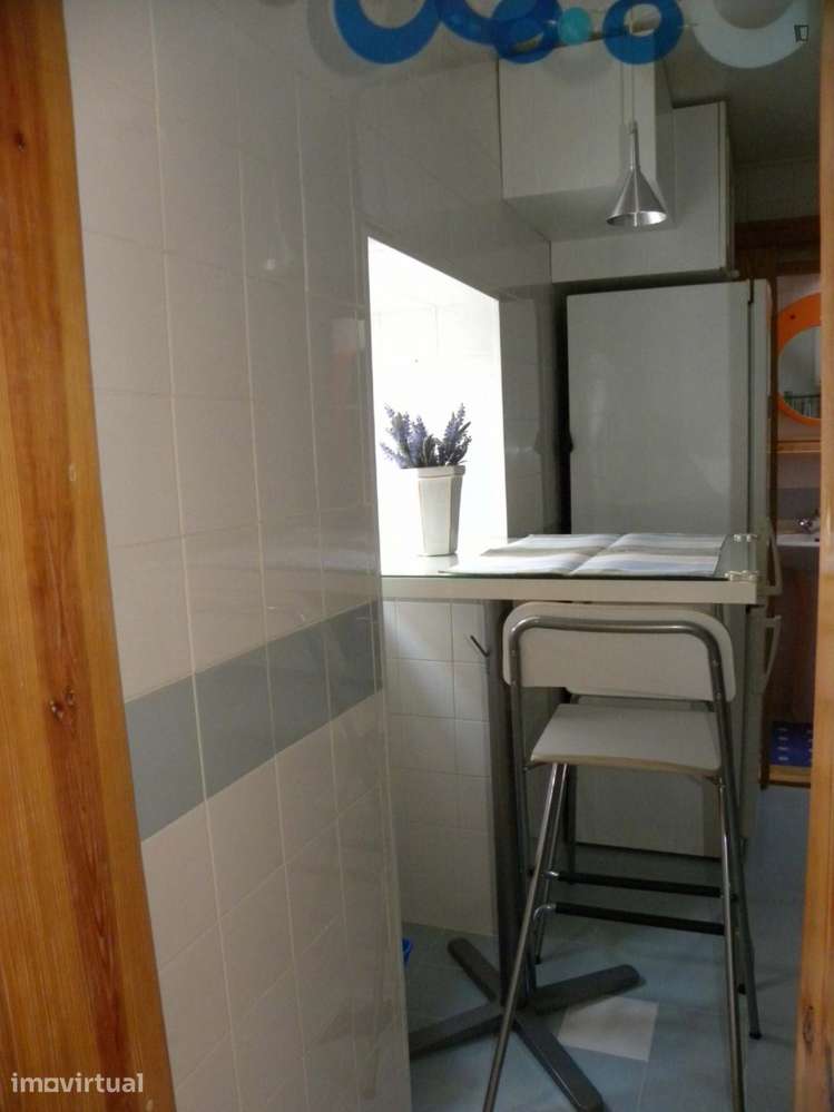 Apartamento com 2 quartos - localizado em Castelo Lisbon - Grande imagem: 3/11