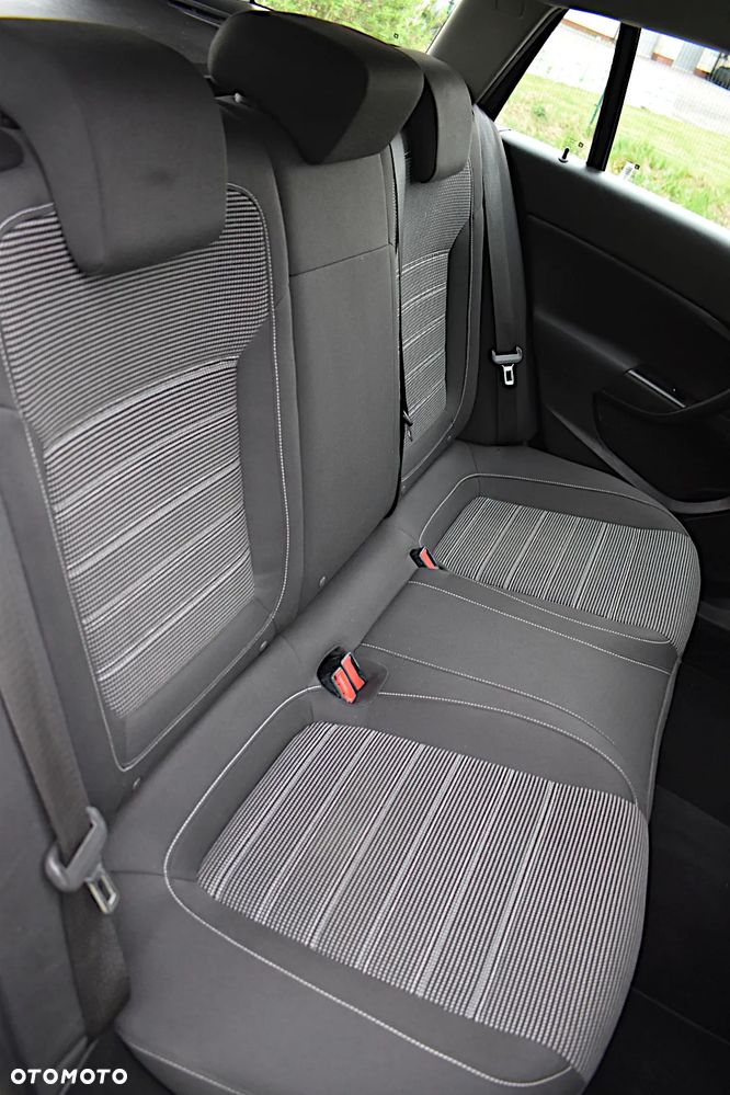 Opel Insignia 2.0 CDTI Cosmo ecoFLEX S&S - 33