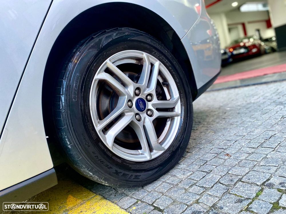 Ford Focus SW 1.5 TDCi EcoBlue Active Aut. - 12