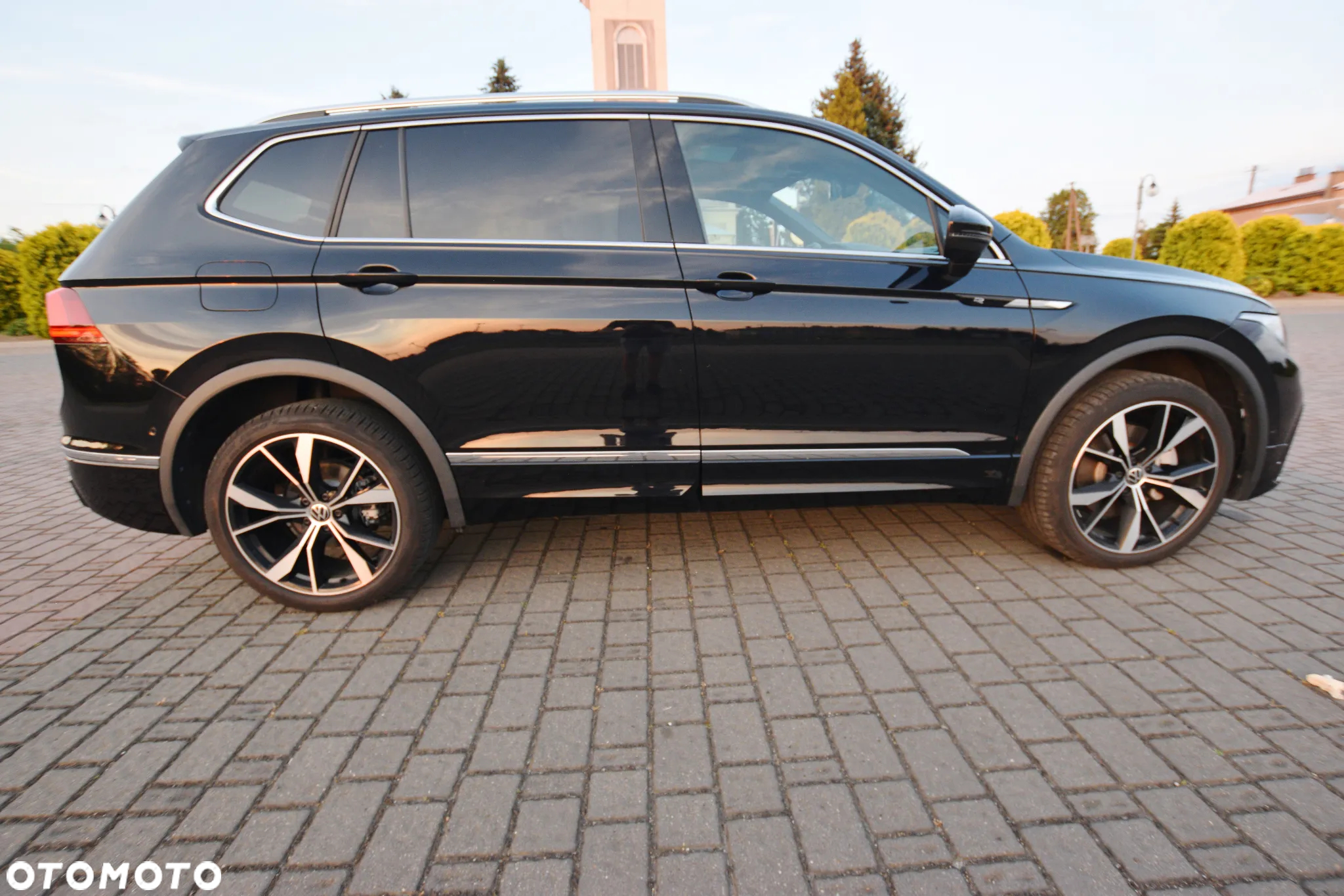 Volkswagen Tiguan 2.0 TSI 4Mot R-Line DSG - 4