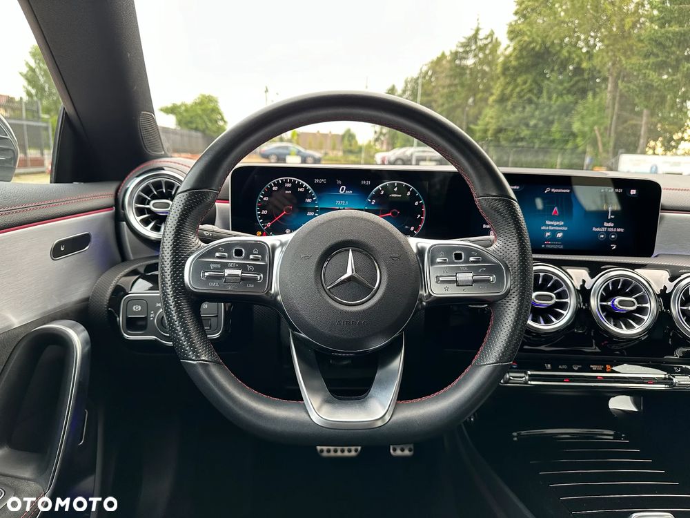 Mercedes-Benz CLA 200 AMG Line 7G-DCT - 14