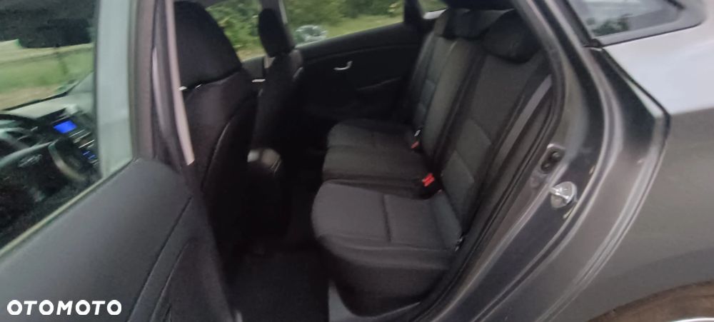 Hyundai i30 1.4 Fifa World Cup Edition - 11
