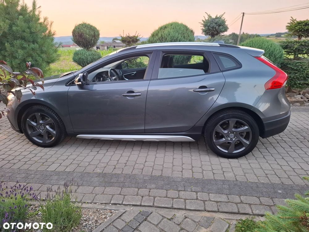 Volvo V40 Cross Country D2 - 13