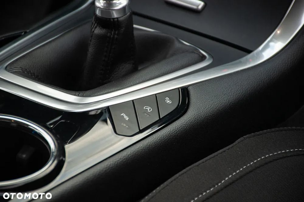 Ford S-Max 2.0 TDCi Titanium - 22