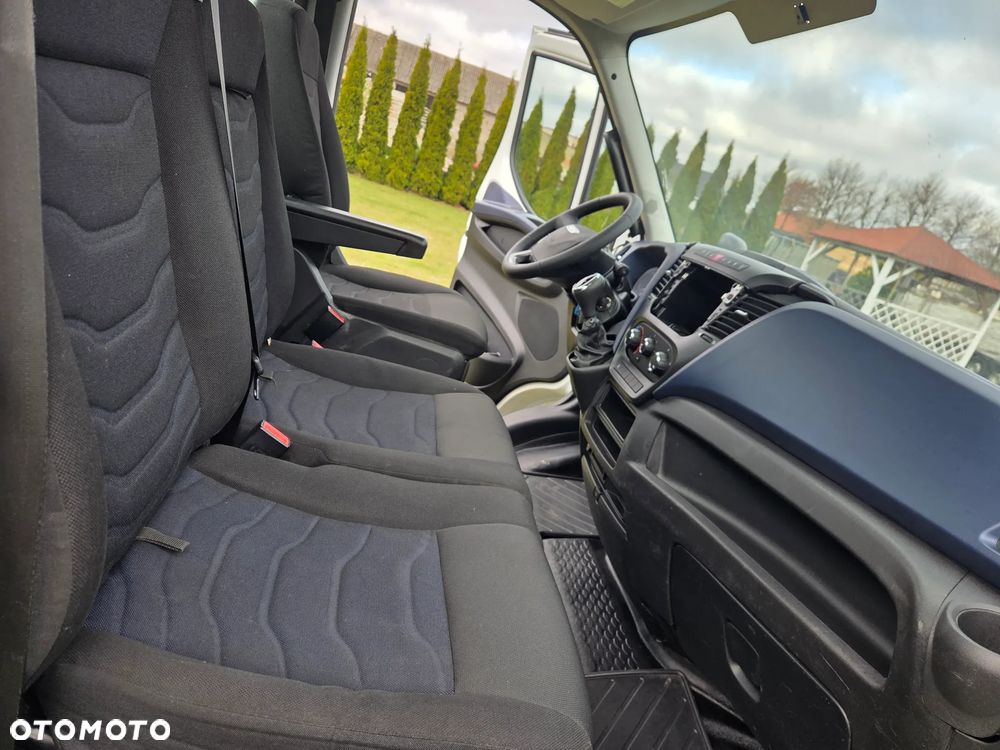 Iveco Daily - 16