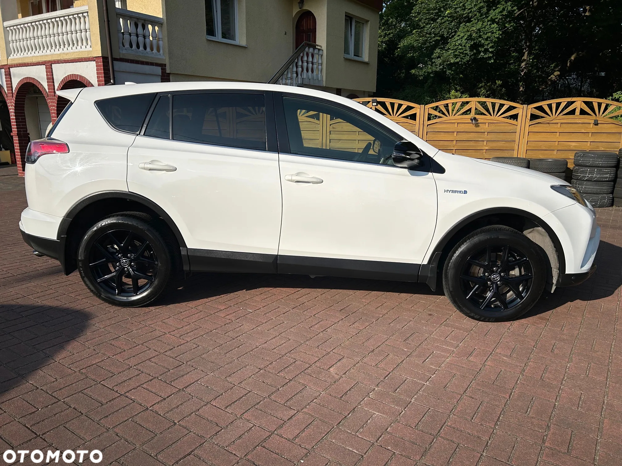 Toyota RAV4 Hybrid Premium 4x2 - 15