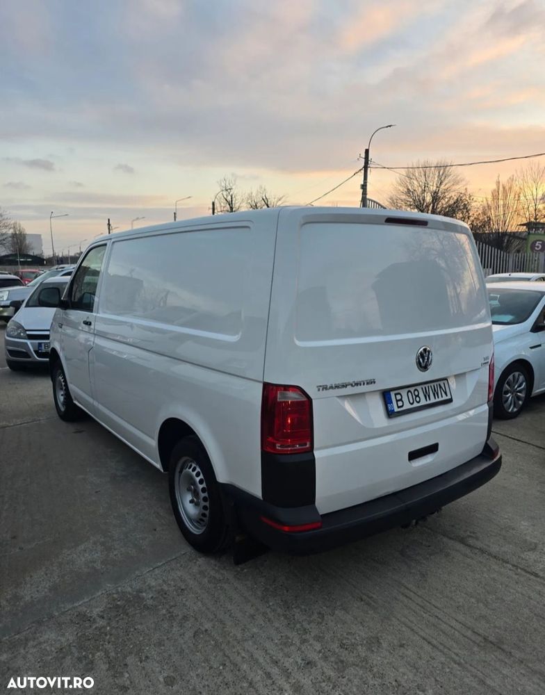 Volkswagen Transporter - 3