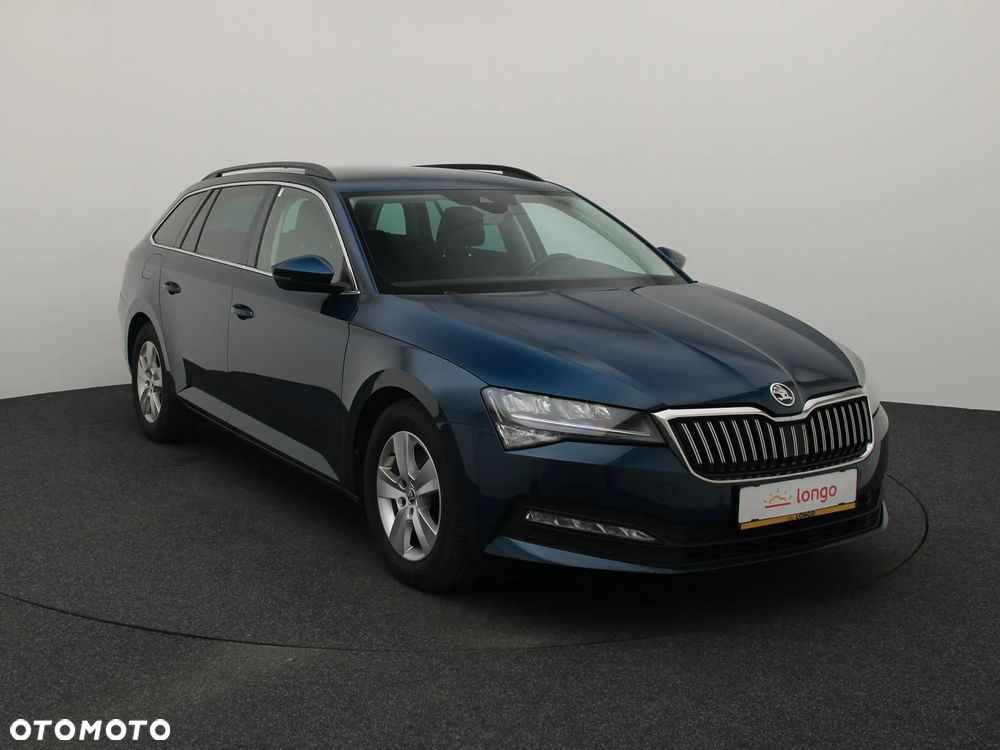 Skoda Superb 2.0 TDI SCR Ambition DSG - 10