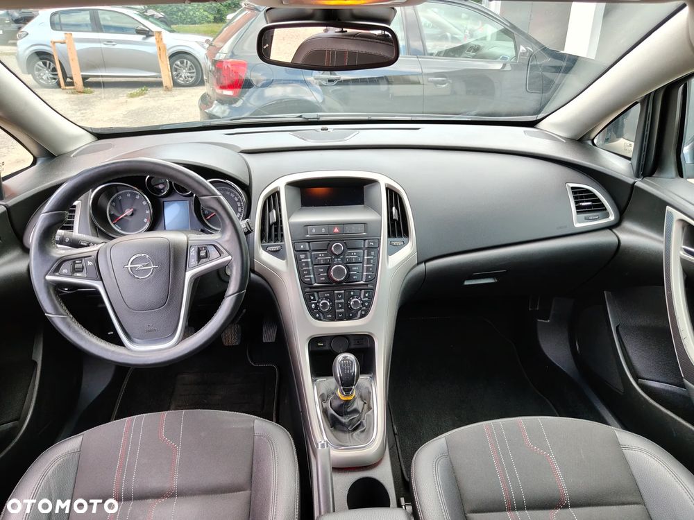 Opel Astra 1.4 Turbo - 15