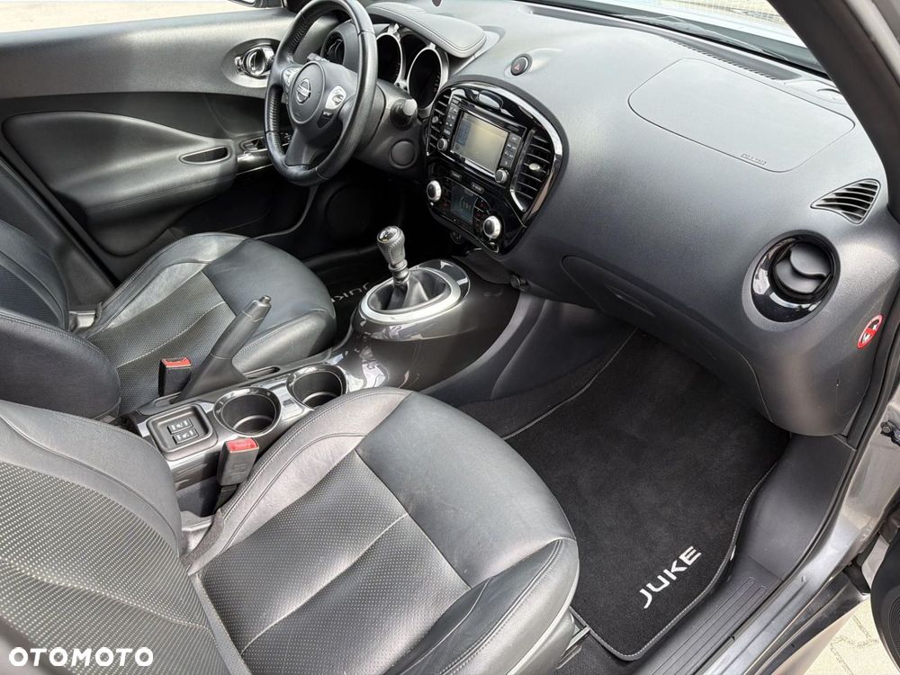 Nissan Juke 1.6 DIG-T Tekna (lea) EU6 - 13