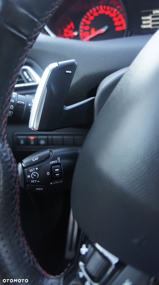 Peugeot 308 - 19