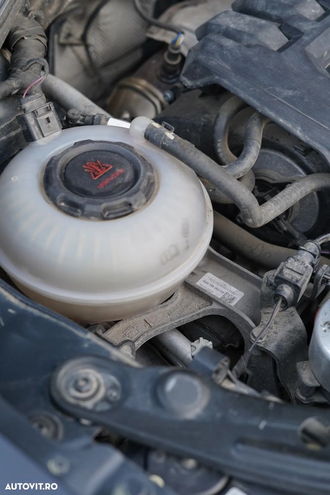 Volkswagen T-Roc 1.5 TSI DSG Sport - 30