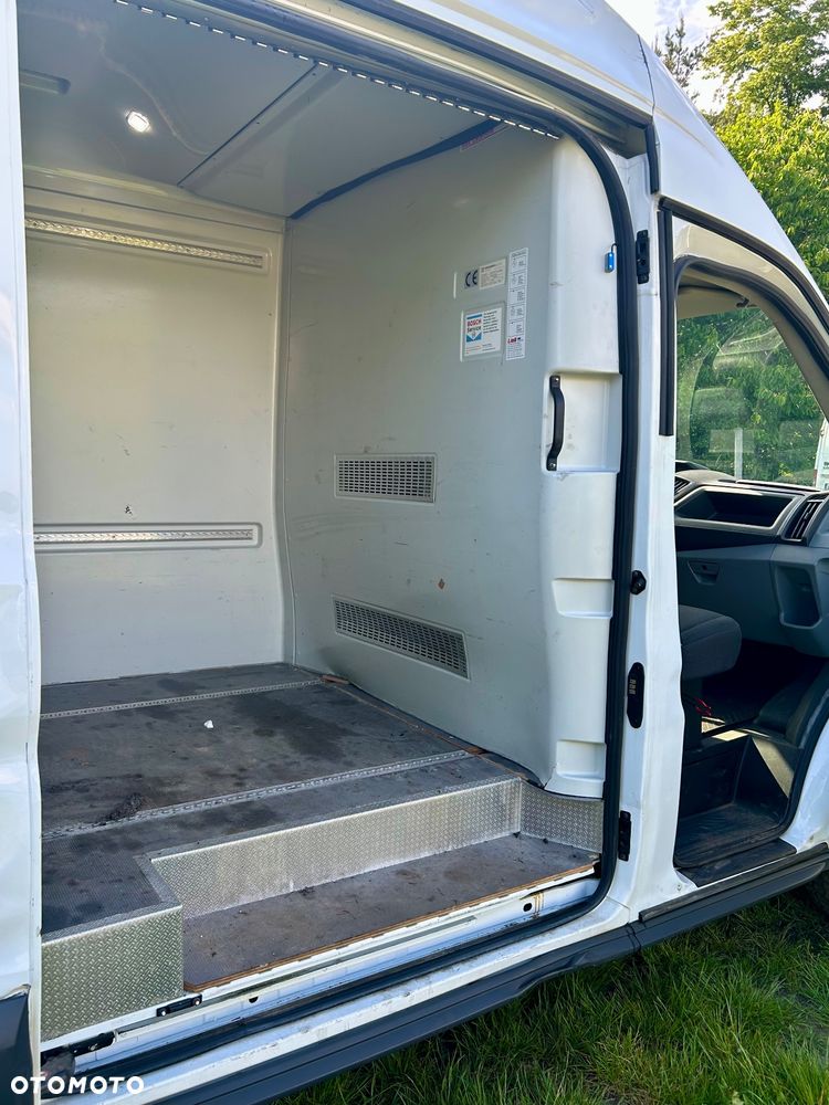 Ford Transit - 9