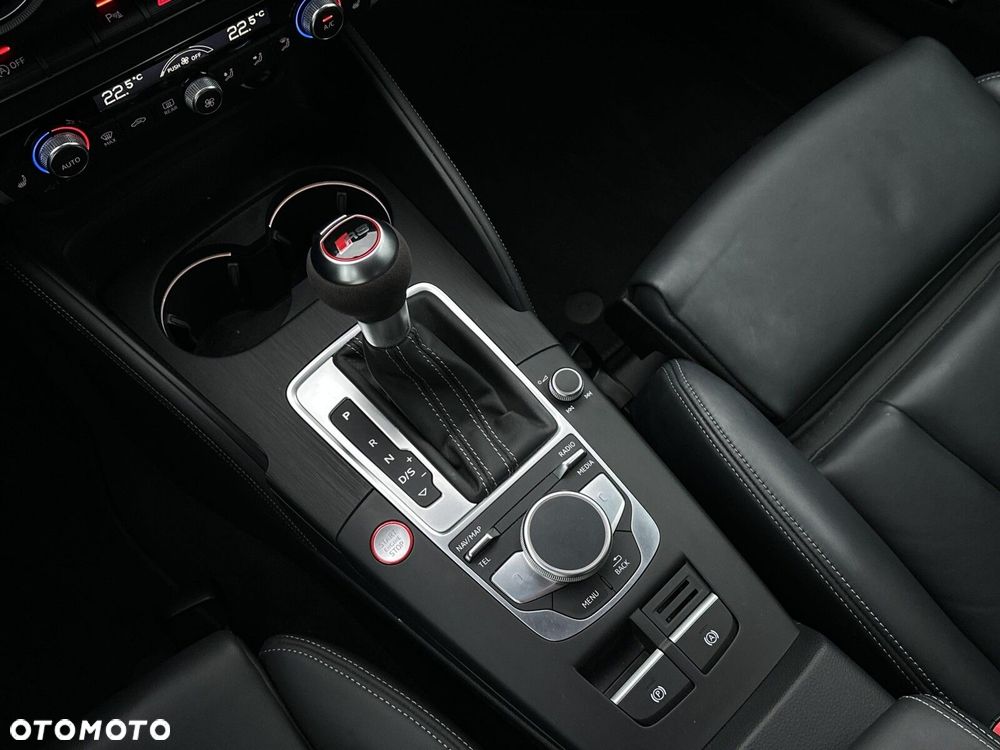 Audi RS3 Limousine 2.5 TFSI Quattro S tronic - 22