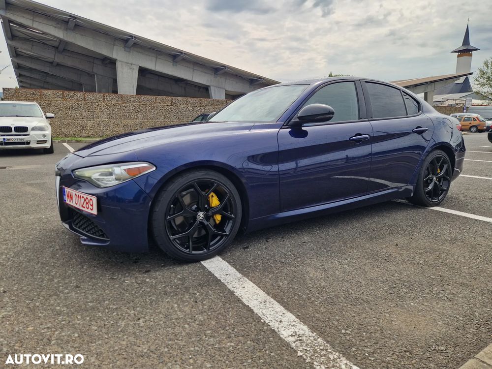 Alfa Romeo Giulia 2.0 Turbo 16V AT8 Veloce Ti - 1