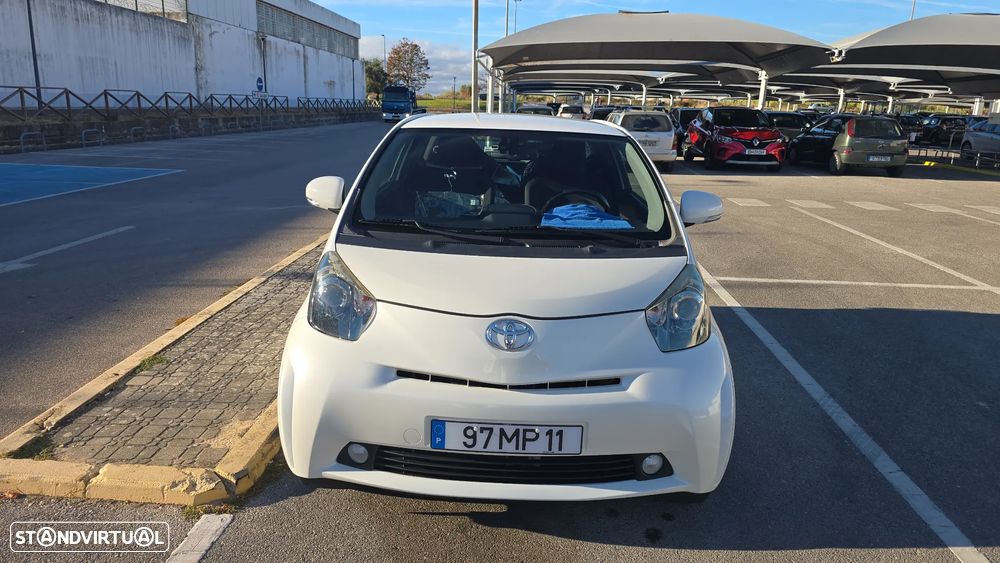 Toyota iQ 1.4 D-4D 2 - 51