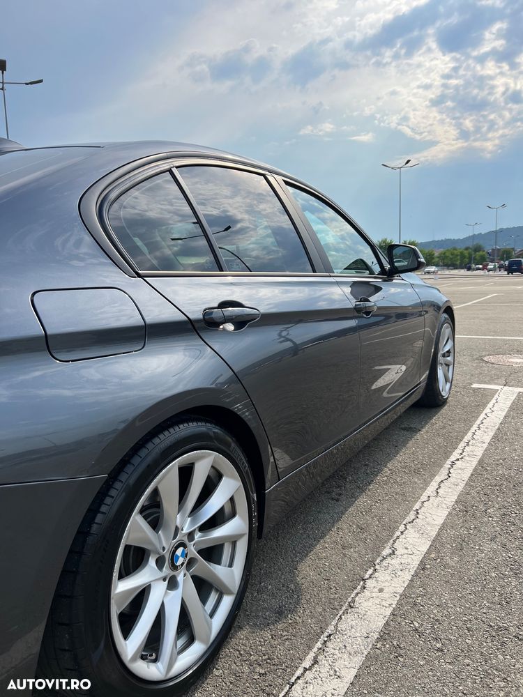 BMW 3 Series 2012 — imagine 8