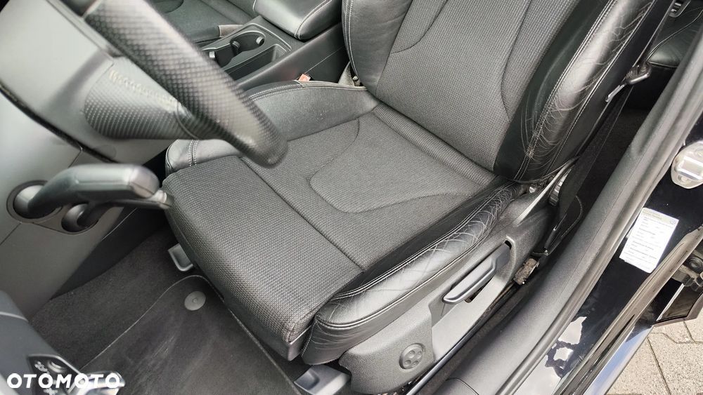 Audi A4 Avant 2.0 TDI DPF S line Sportpaket (plus) - 19
