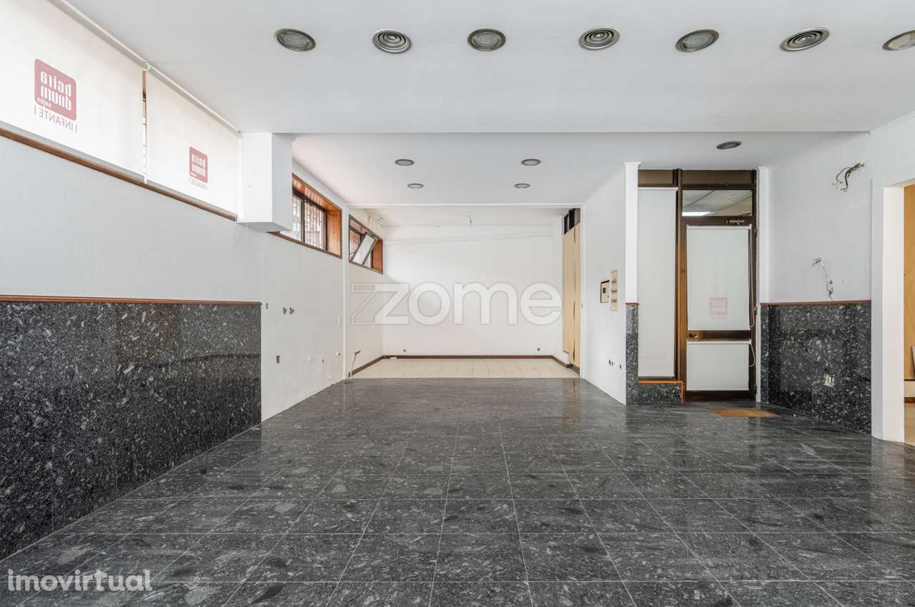 Arrendamento de Loja c/ 56 m2, Rebordosa, Paredes - Grande imagem: 4/11