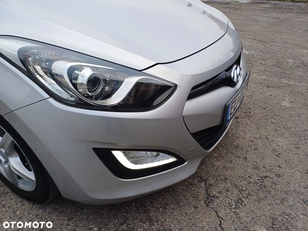 Hyundai i30 blue 1.6 GDI Style - 33