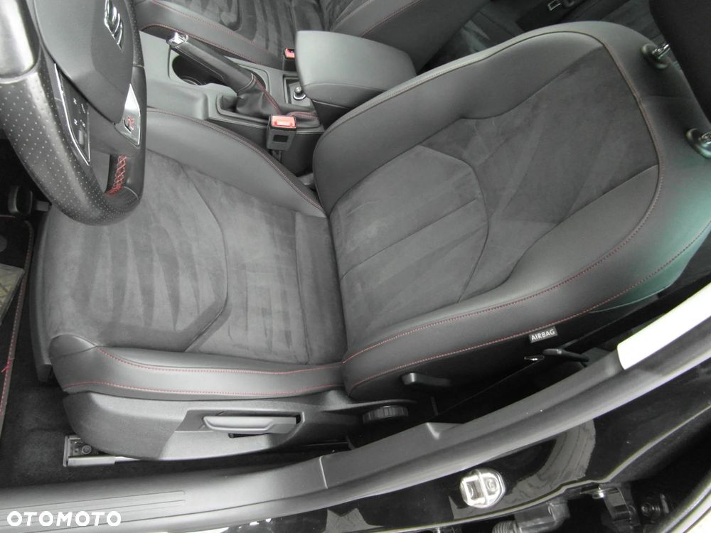 Seat Leon 2.0 TDI DPF FR - 17