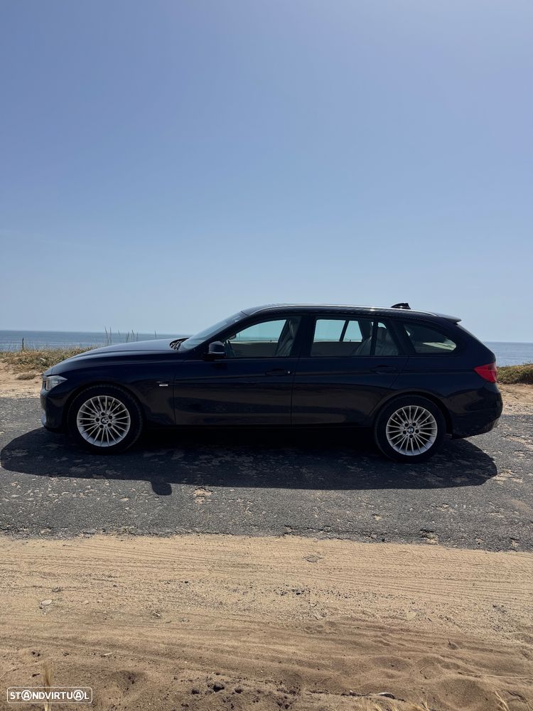 BMW 320 d Auto Line Luxury - 10