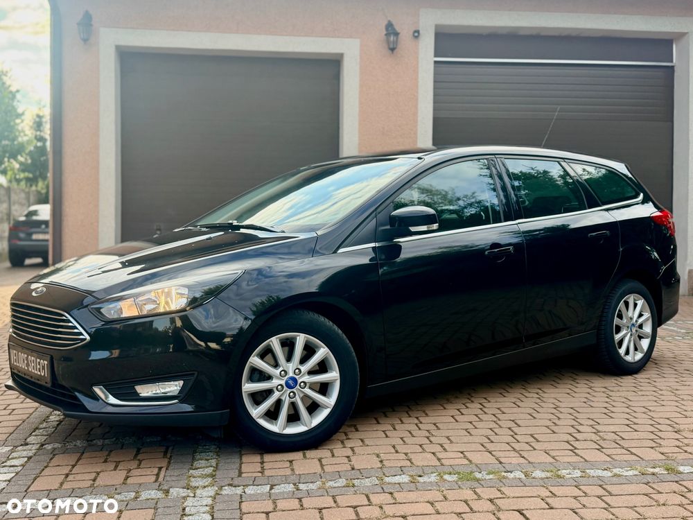 Ford Focus 2.0 TDCi Titanium ASS - 4