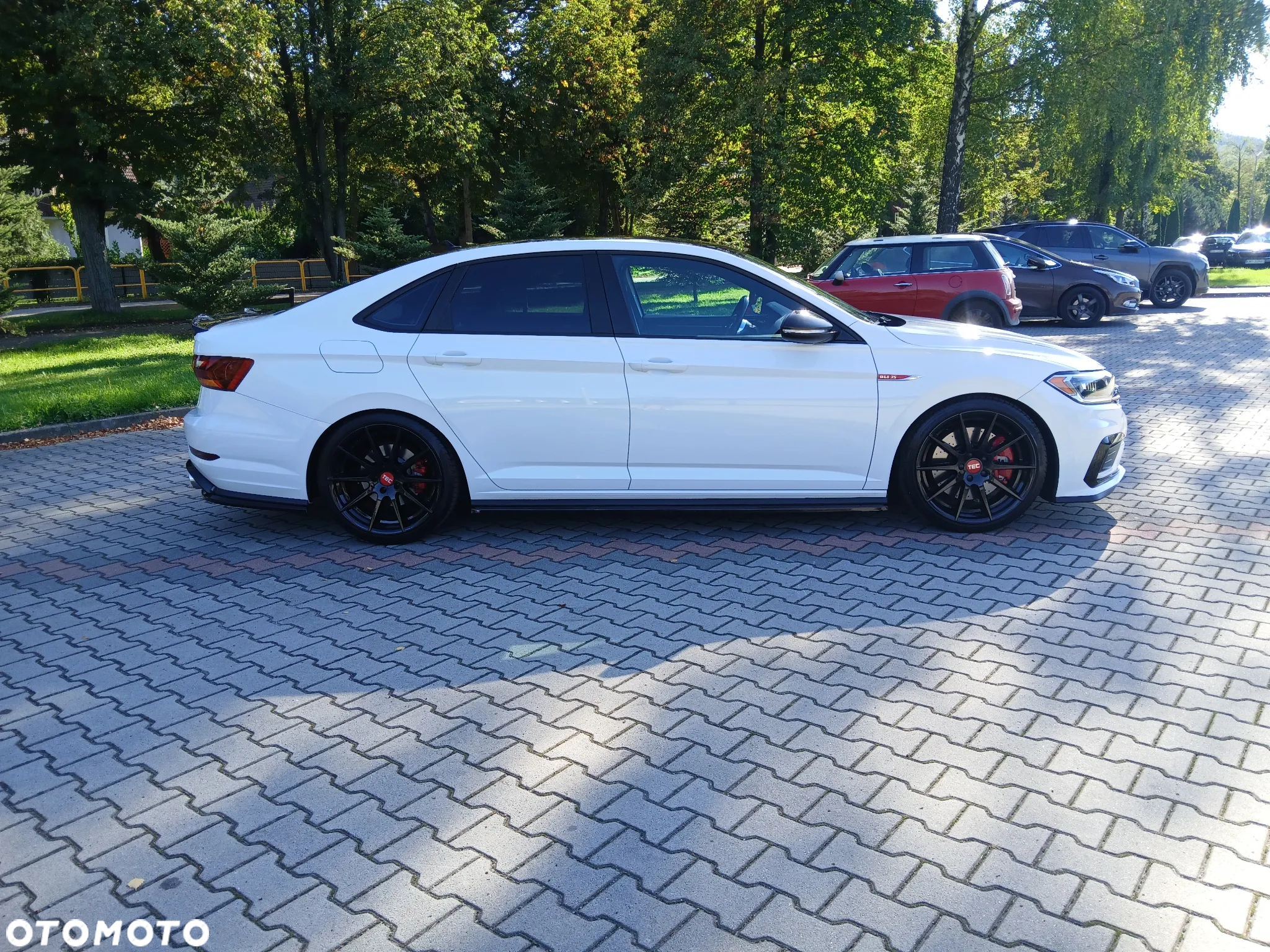 Volkswagen Jetta - 11