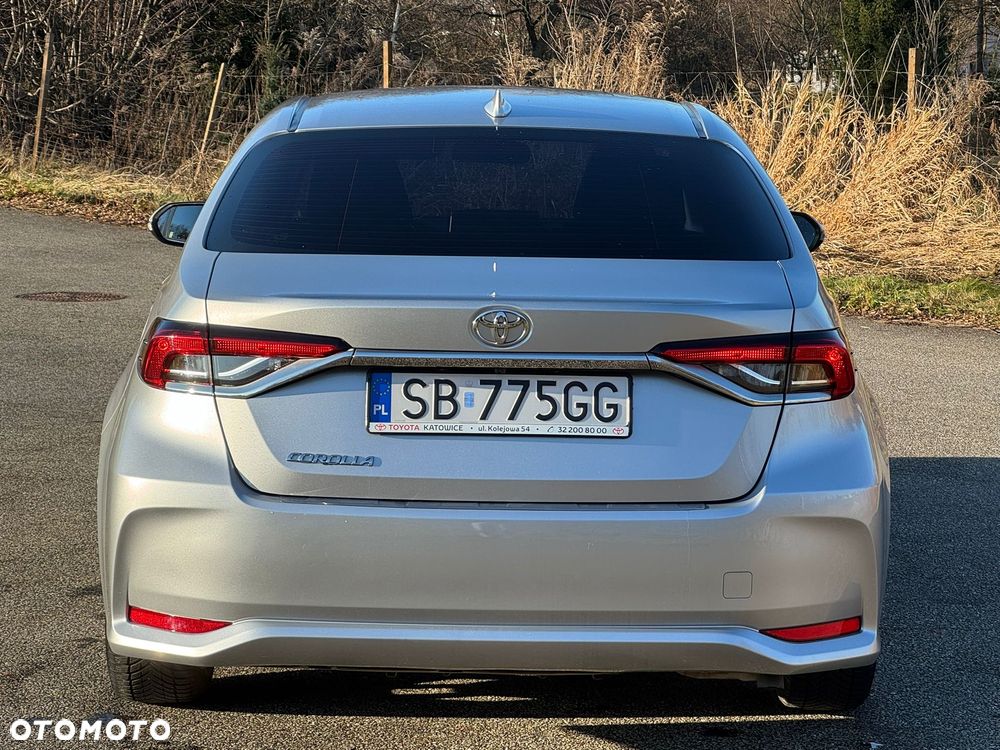 Toyota Corolla 1.5 Comfort - 11