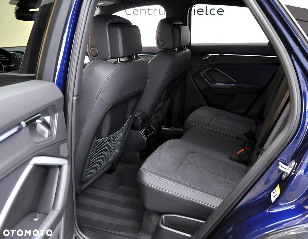 Audi Q3 Sportback - 30