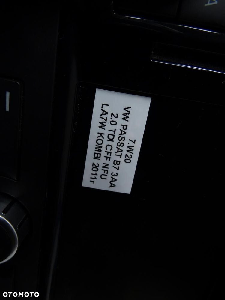 RADIO NAWIGACJA NAVI PANEL WYŚWIETLACZ 3C0035279M VW PASSAT B7 - 9