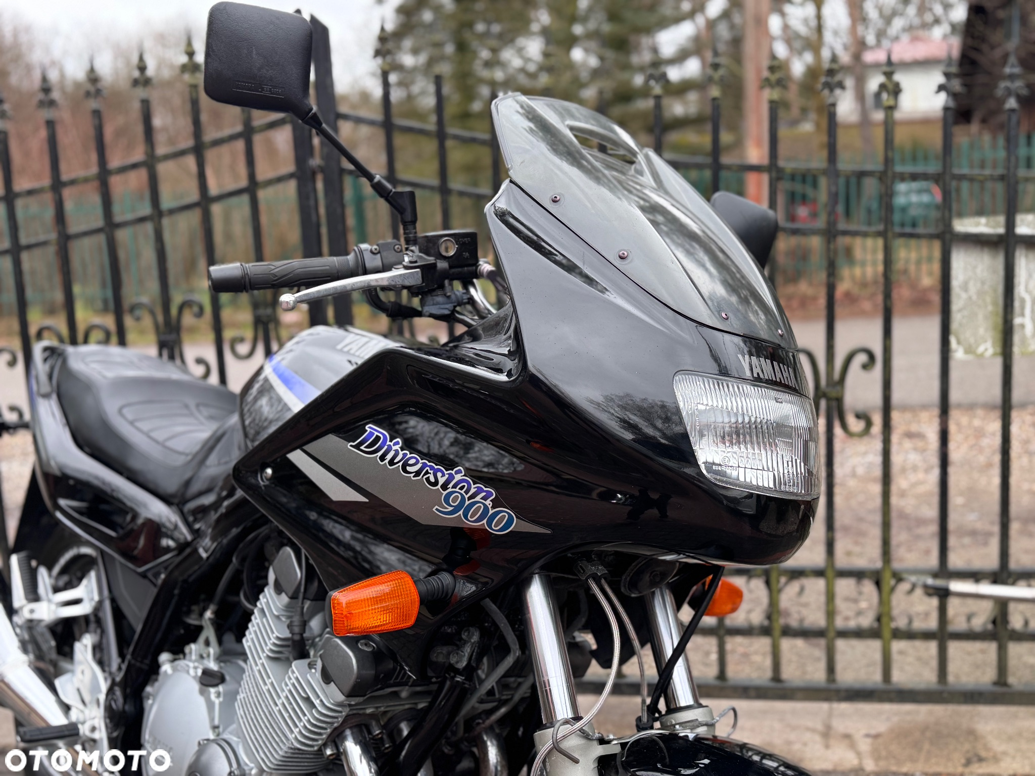 Yamaha XJ - 11