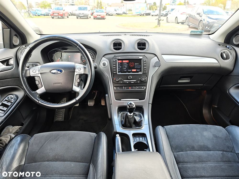 Ford Mondeo 2.0 TDCi Titanium - 18
