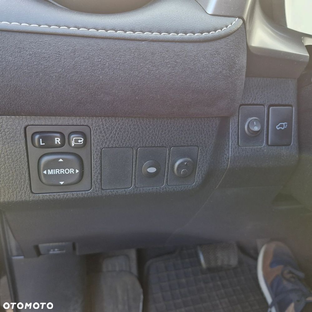 Toyota RAV4 - 19