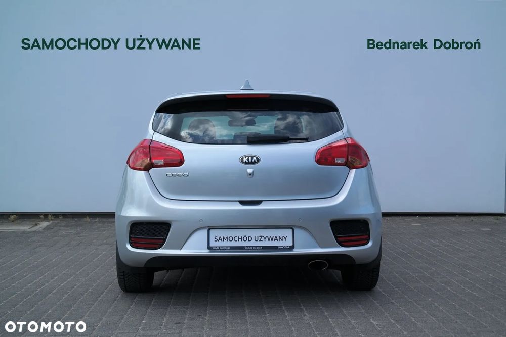 Kia Ceed 1.4 L - 7