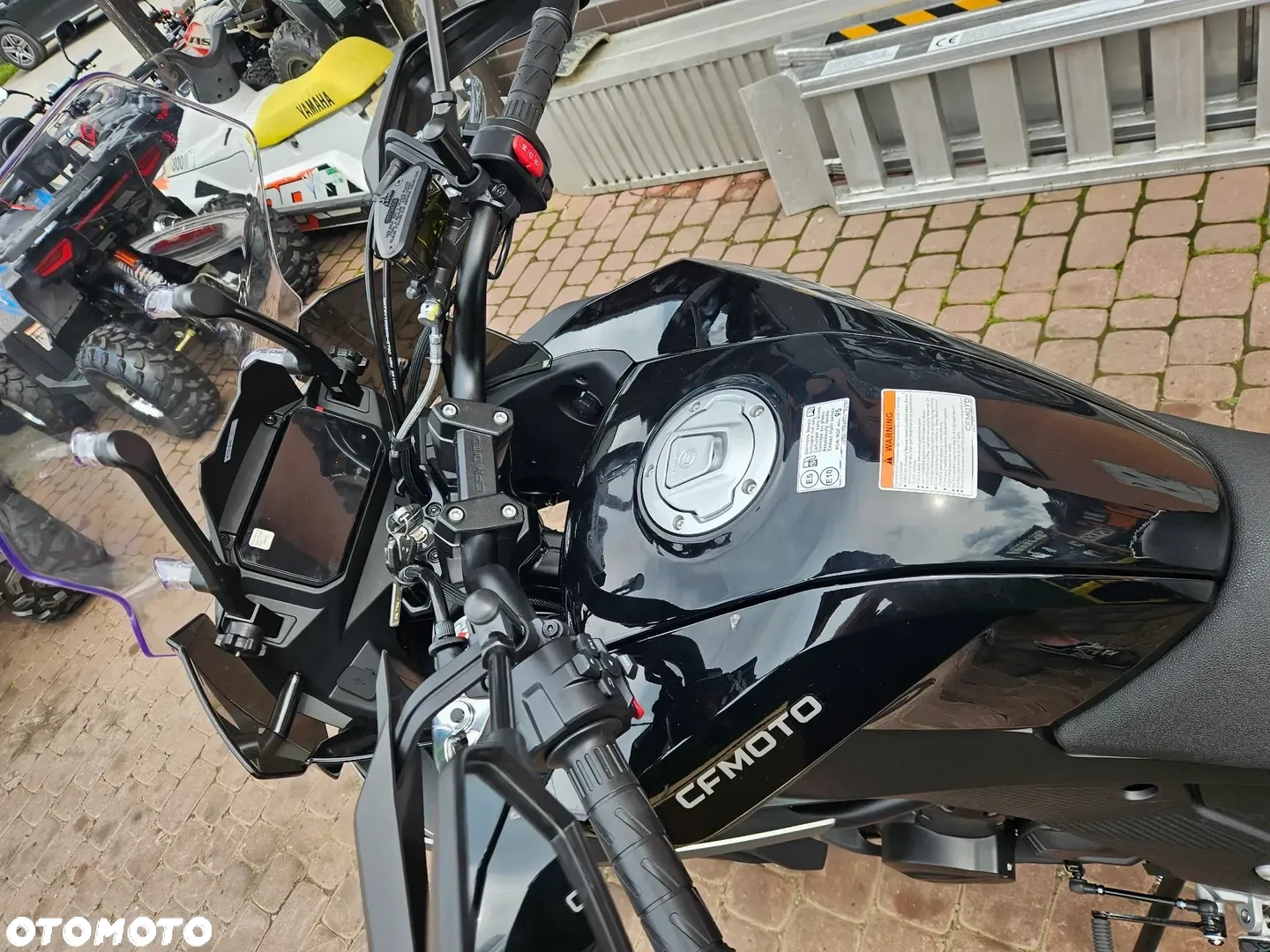 CFMoto MT - 25