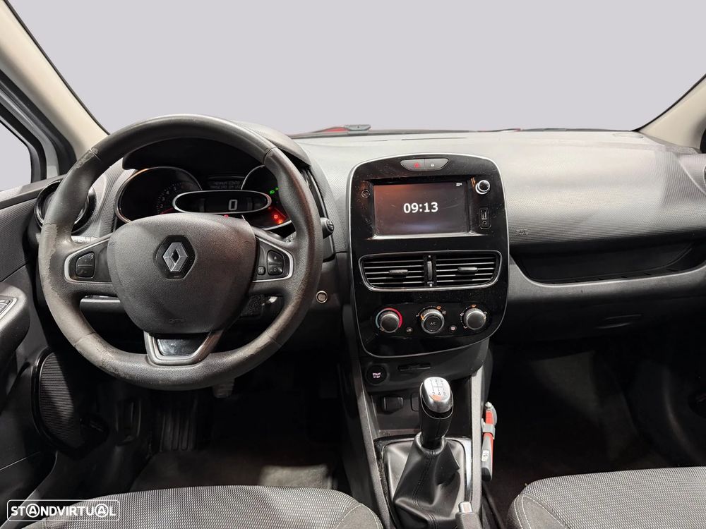 Renault Clio Sport Tourer TCe 90 Limited - 37