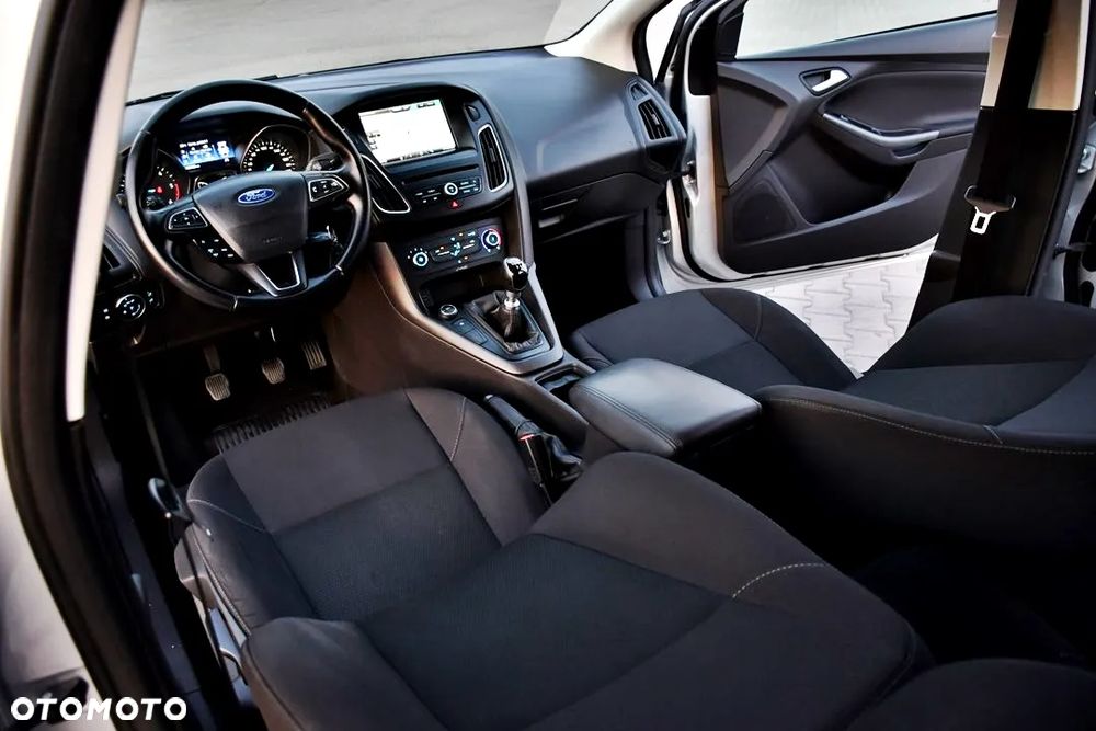 Ford Focus 2.0 TDCi SYNC Edition ASS - 21