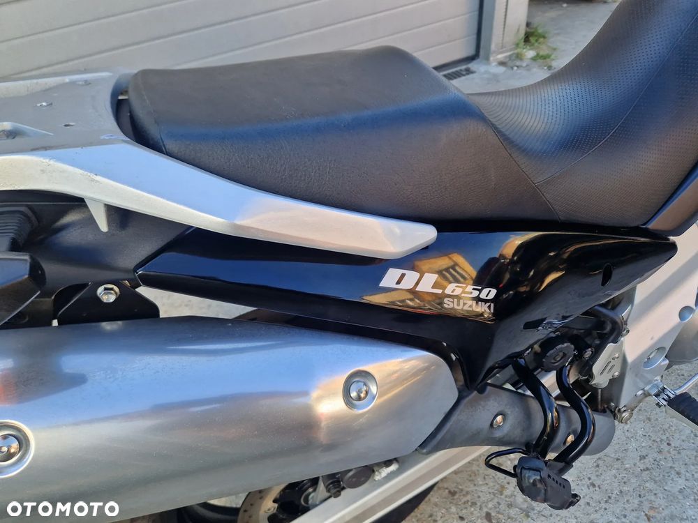 Suzuki V-STROM - 23