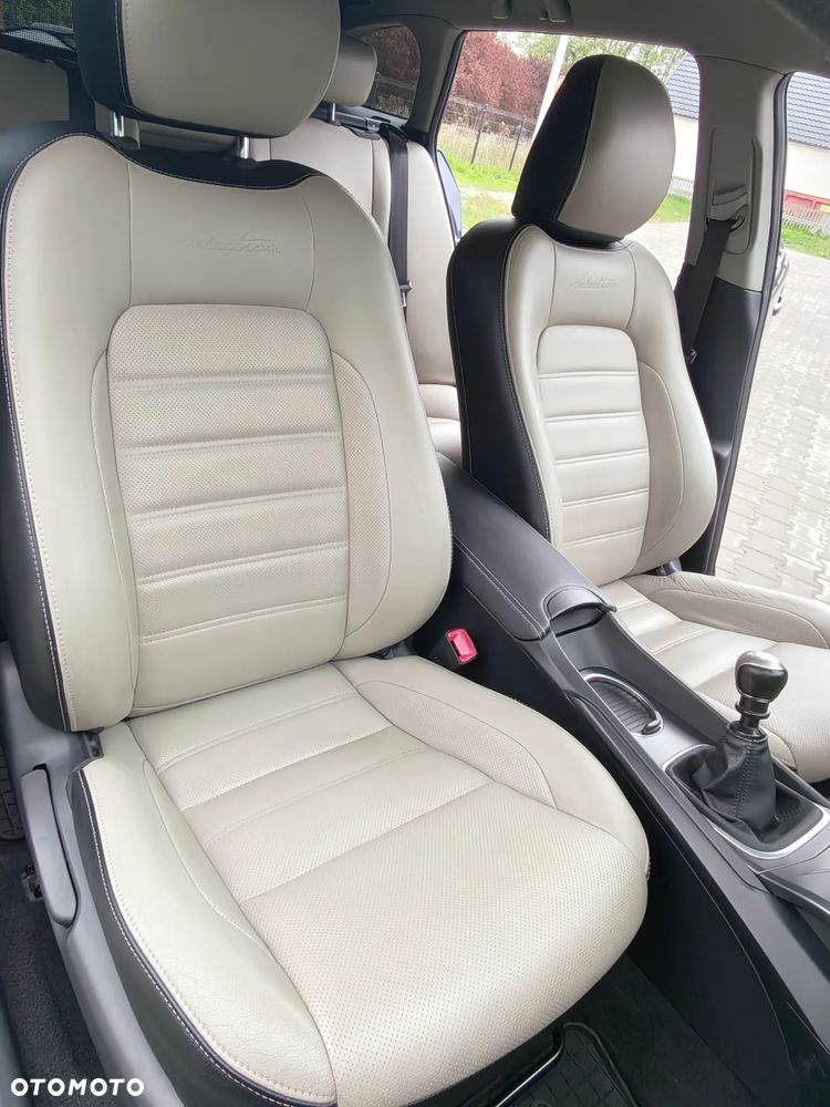 Toyota Avensis 1.8 Selection - 18