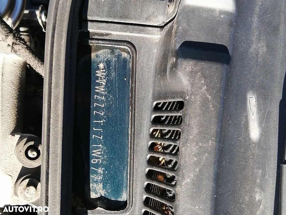 Volkswagen Golf Variant TDI Comfortline - 15