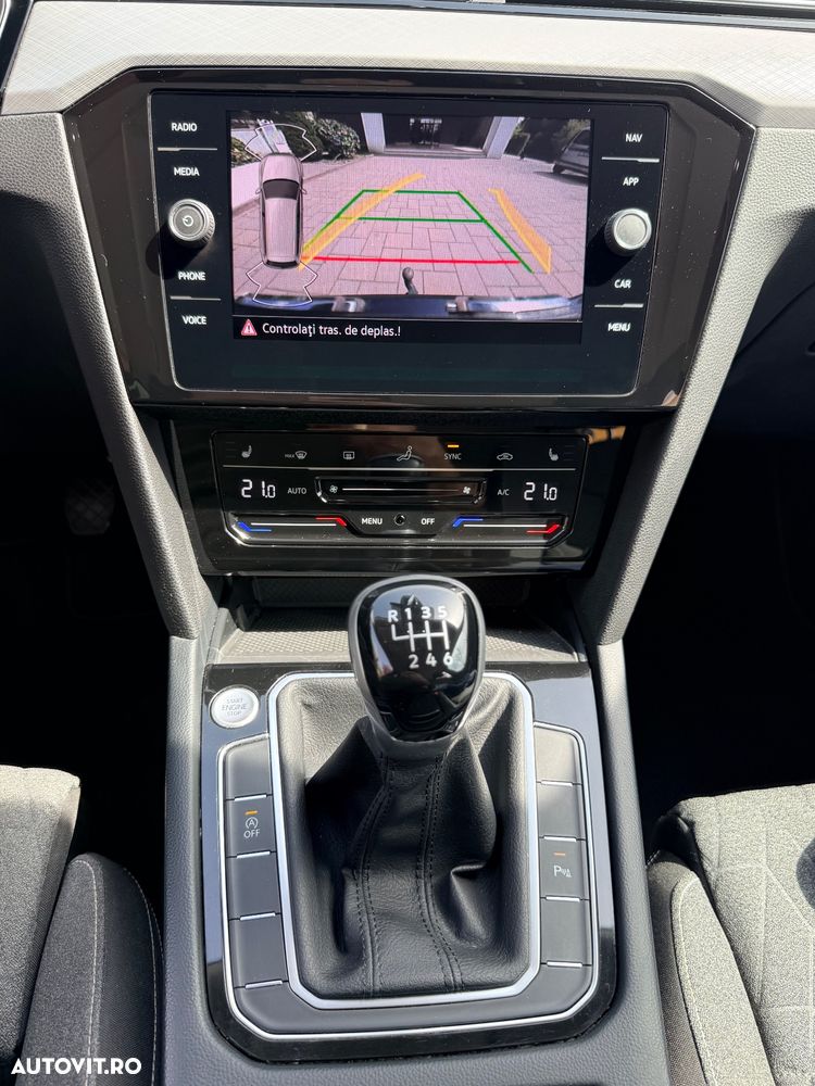 Volkswagen Passat 2.0 TDI SCR - 16