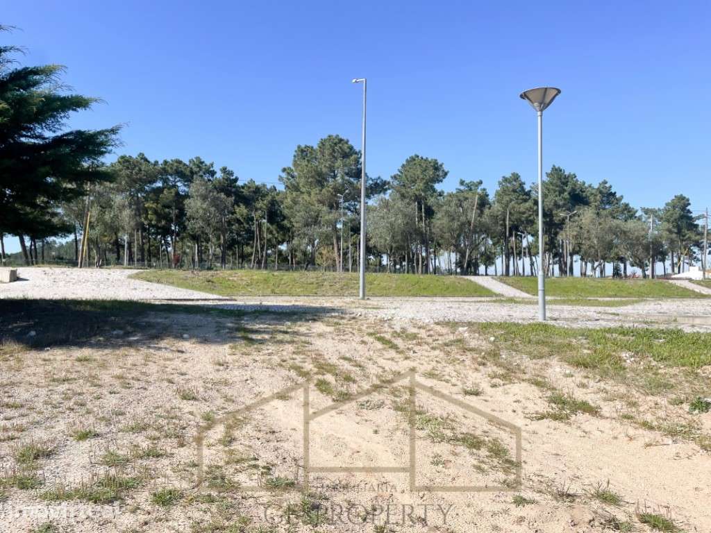 Terreno Urbano- Quinta da Varzea- Sesimbra - Grande imagem: 5/10