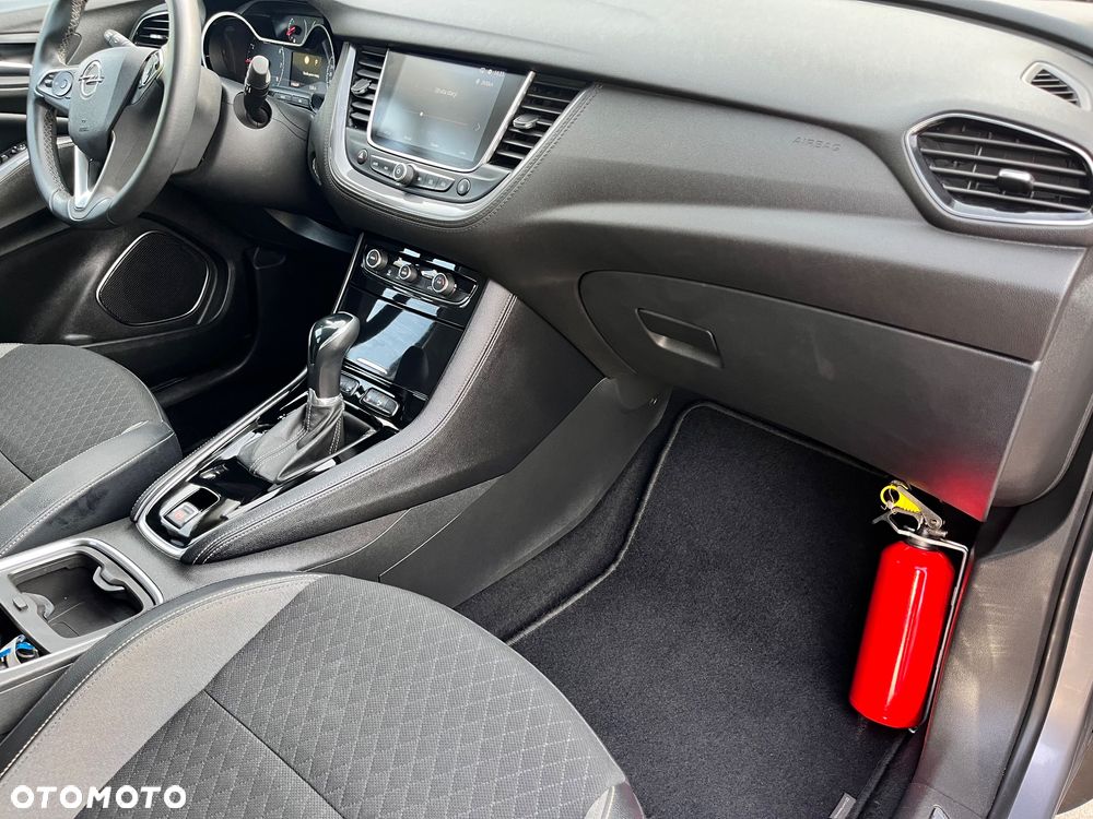 Opel Grandland X - 22