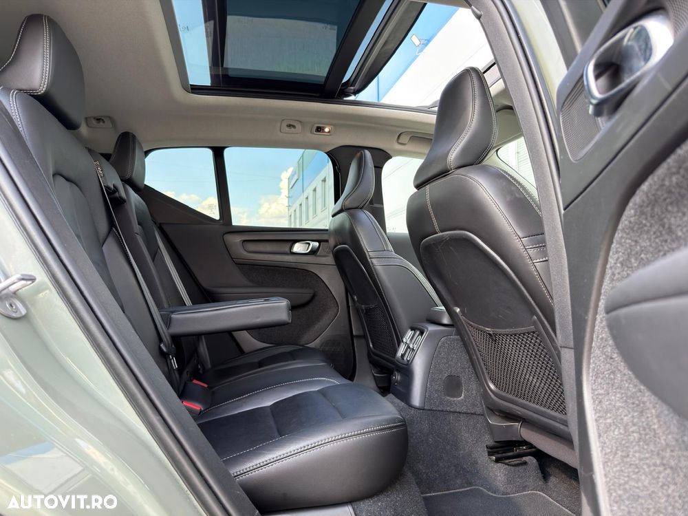 Volvo XC 40 T5 Recharge DKG Ultimate Dark - 8