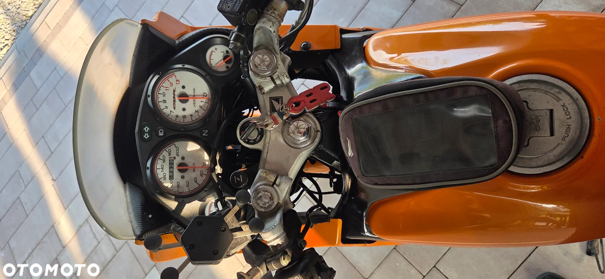 Honda CBR - 7