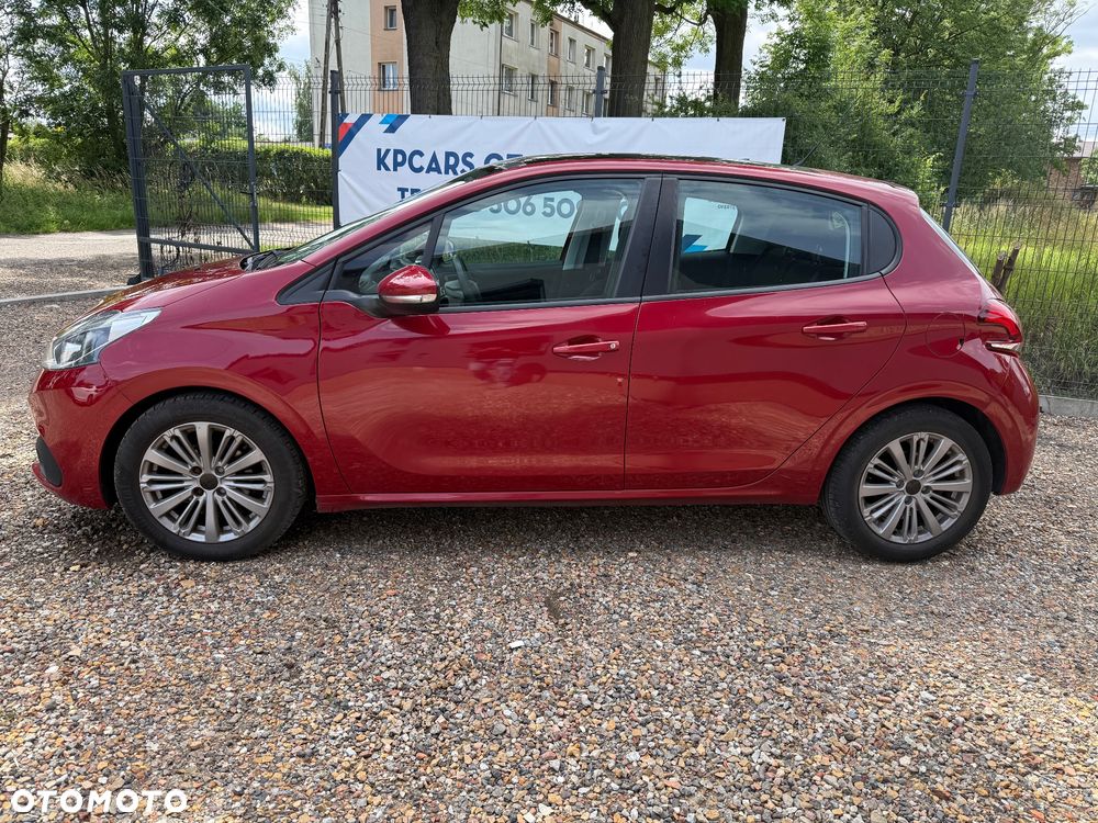 Peugeot 208 - 3